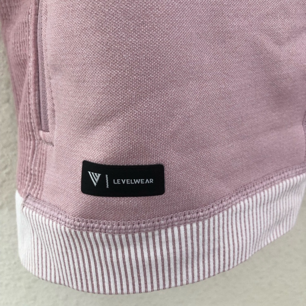 NWT Audi Womens Levelwear Verse Bloom Pullover Shirt size L / XL Long-Sleeve - Picture 6 of 10